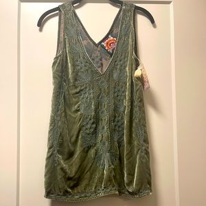 Johnny Was Velvet Tank - XS